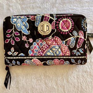 Vera Bradley Turn Lock + Zip Wallet - Alpine Floral - Excellent Condition